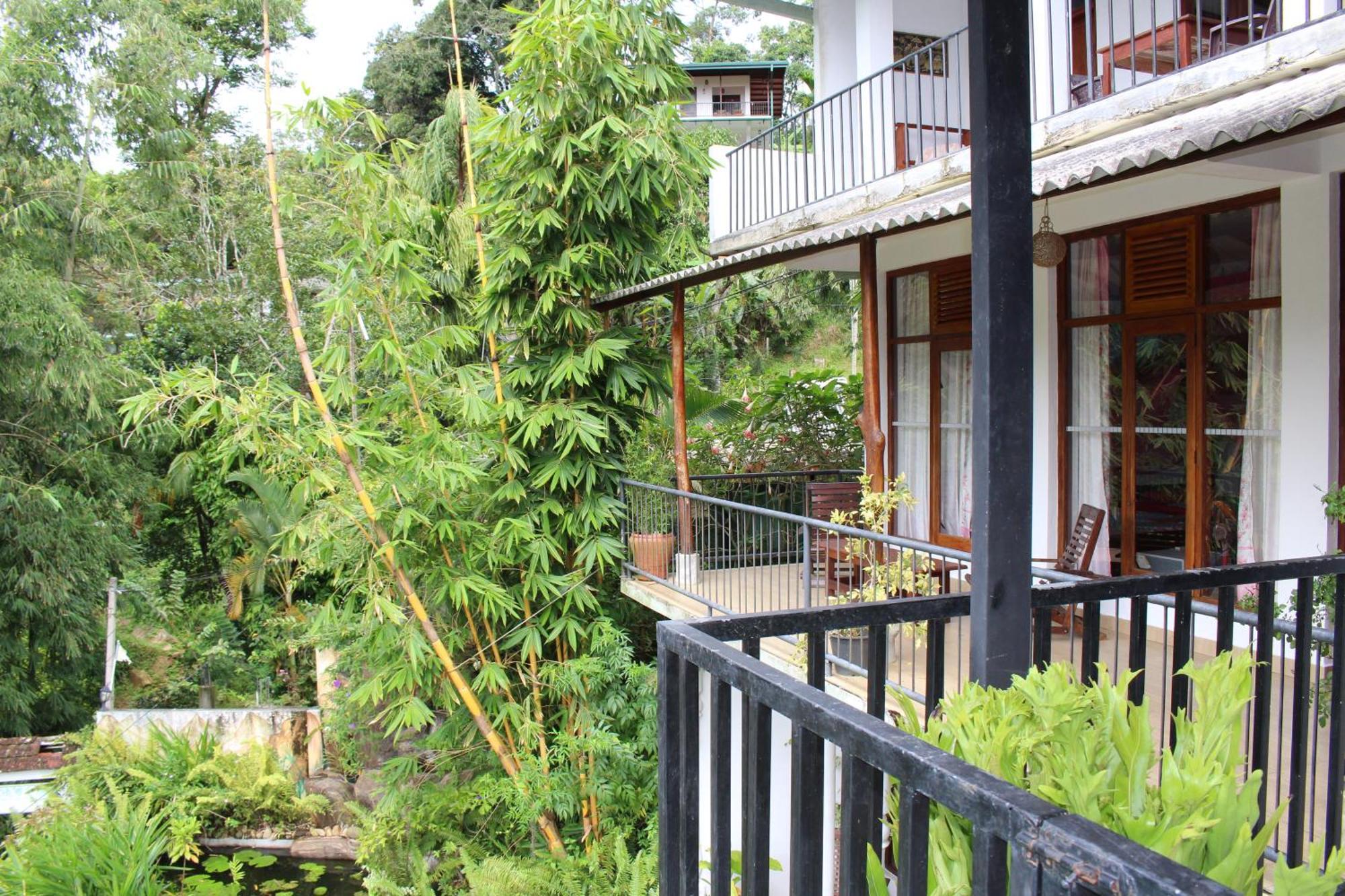 Rock Side Inn - เอลลา ภายนอก รูปภาพ
